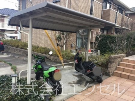 エスポワールみなみ野 屋根付の駐輪場です。