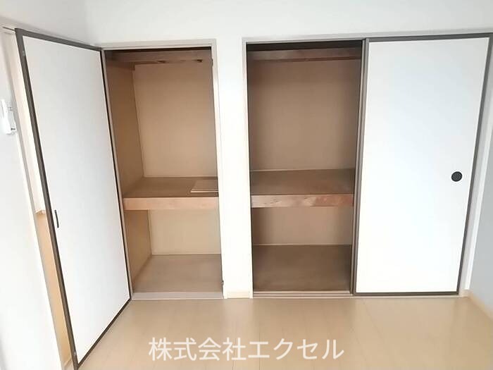 中野ハイム 収納です。