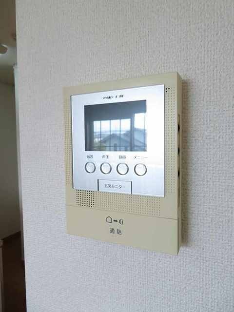 ヴィラジャスティス3 モニター付きインターホンです。