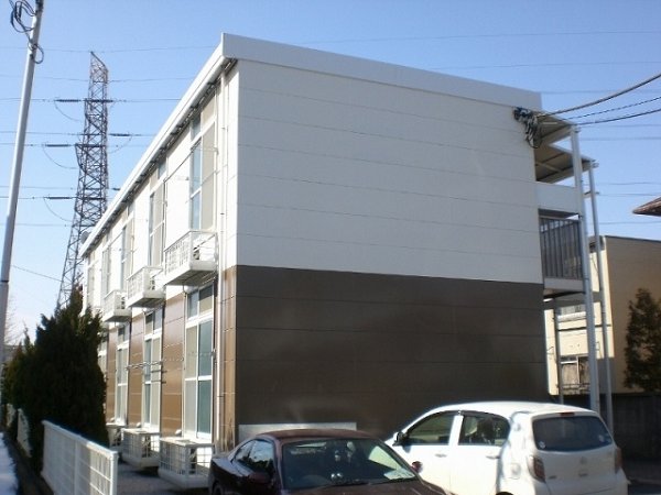 駅徒歩圏内で便利です。