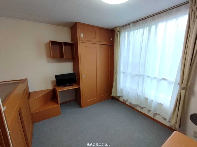レオパレスTAKIYAMA 明るいお部屋です。
