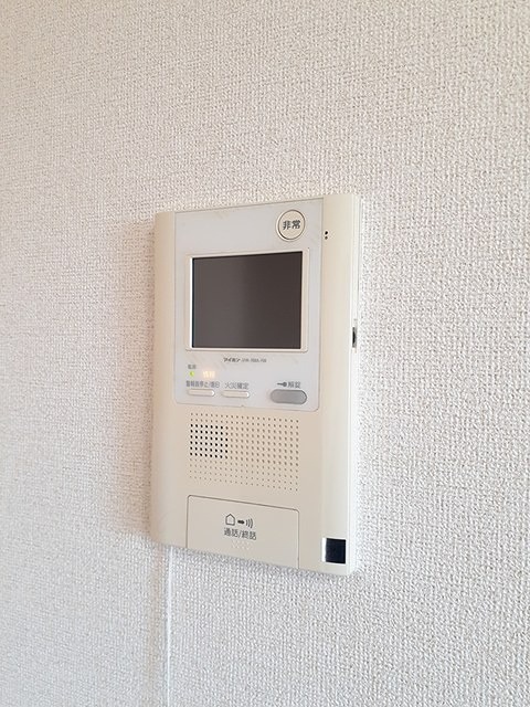 グレイスコート 来訪者の姿を確認できます。