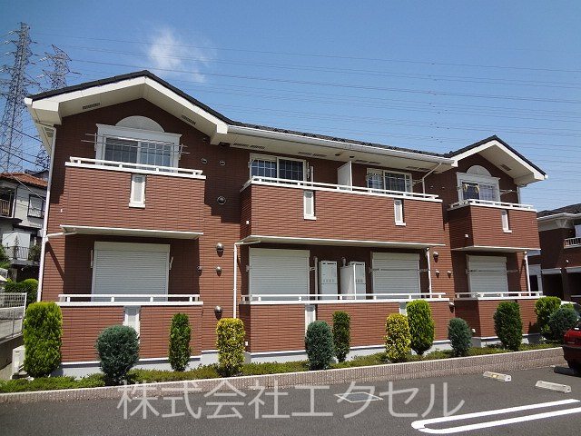 多摩境駅徒歩圏内です。
