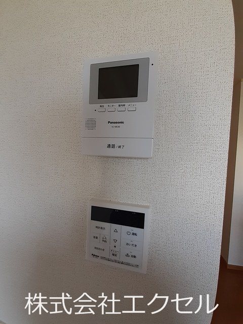 ヴィオラマードレ 来訪者の姿を確認できます。