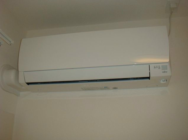 エラン エアコン完備のため快適にお過ごし頂けます。