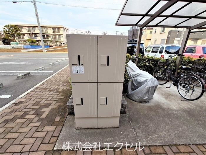 イルフトゥーロ 宅配ボックスです
