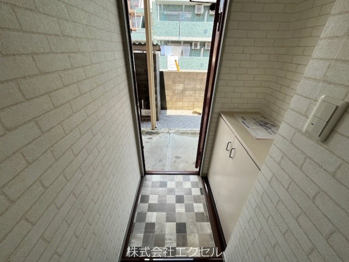 サンパレストミタ 同階別室の物です。