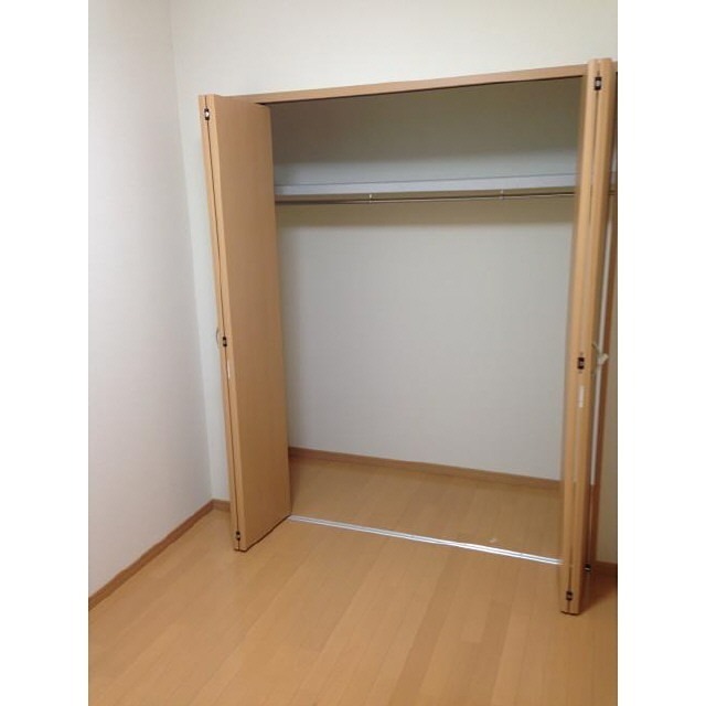 アムールことぶき 収納