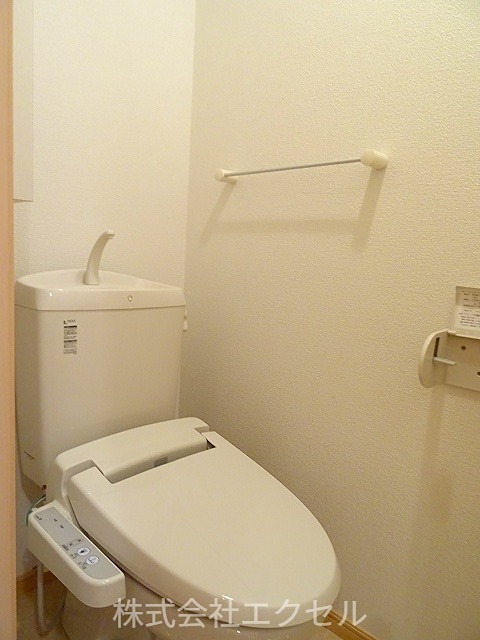 エントピア 清潔感のあるトイレです。