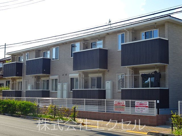 武蔵引田駅から徒歩圏内です。