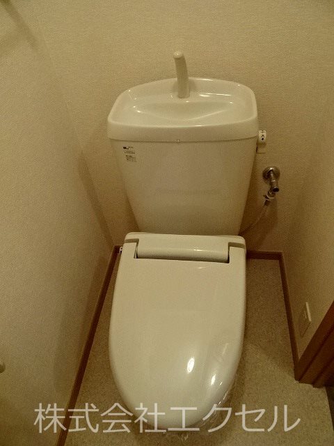 メゾンアヴニール1 きれいなトイレです。
