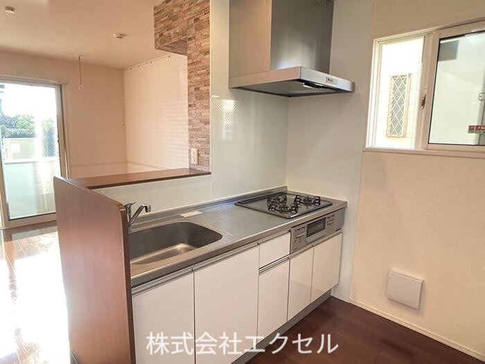 コンフォルトカーサ 人気のカウンターキッチンです。