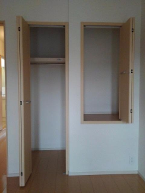 モンターニュ 収納が豊富です。