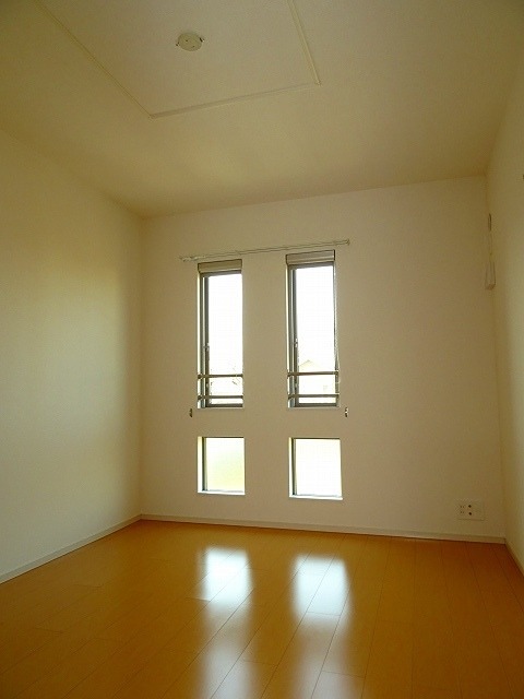 モンターニュ フローリングのお部屋です。