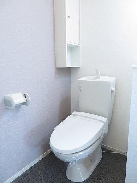 カーサヴェルデ ウォシュレット完備です。