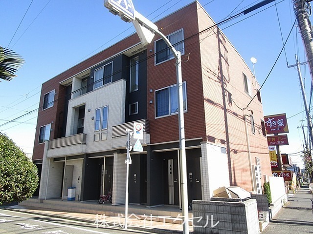 駅徒歩圏内です。