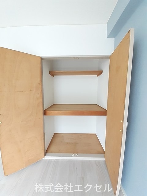 レジデンスクレイン 同建物別室の写真です。