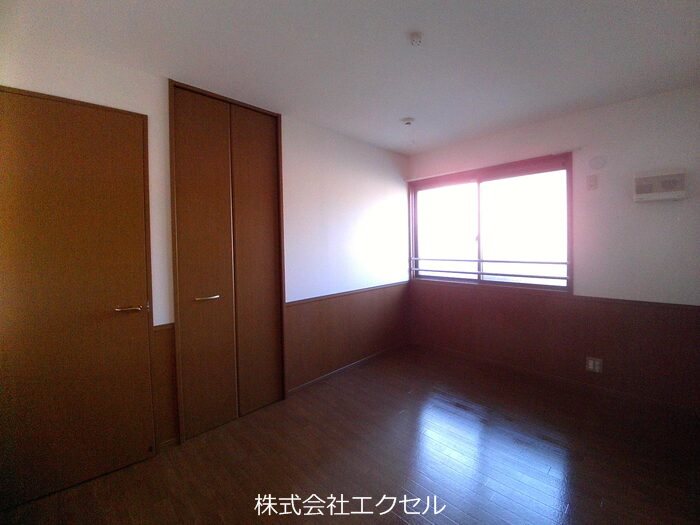 クレセント1 同建物別室画像です。