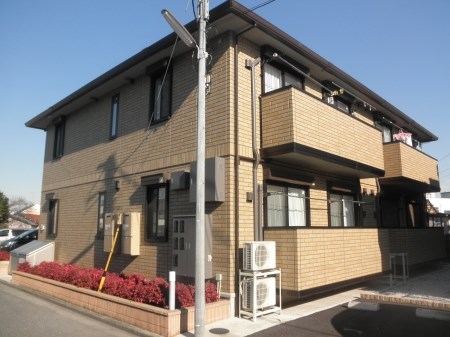 日野駅から徒歩13分です。