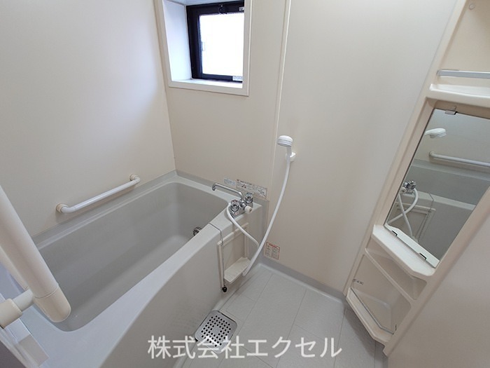 エスポワール壱番館 追い焚き付き。