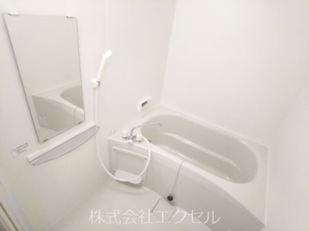 サザンクロス 追い焚き・浴室乾燥付きです。