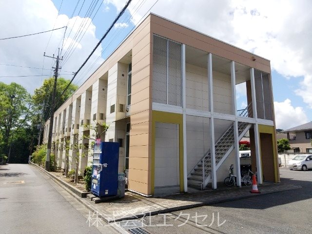 駅徒歩圏内で便利です。