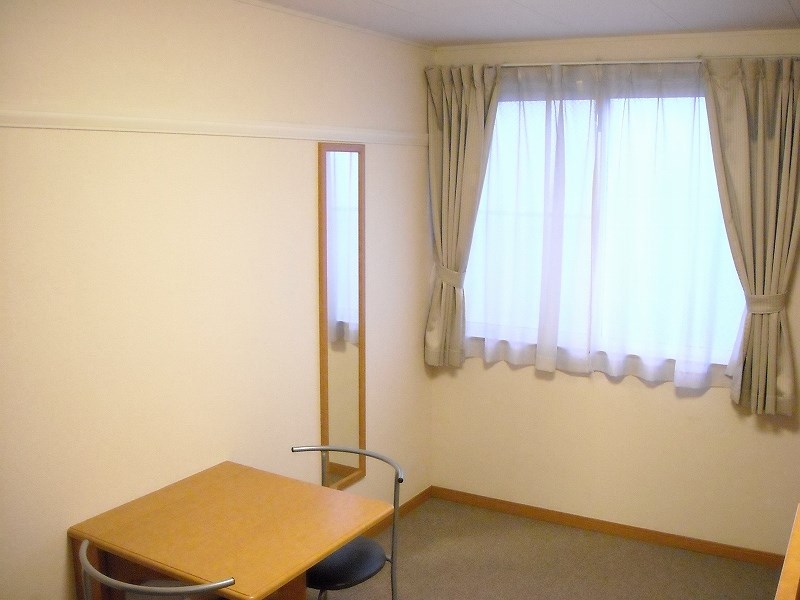 レオパレスセラピィマキ 風当たり良好なお部屋です。