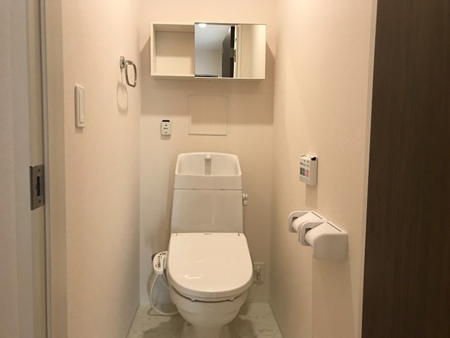 ラジオンあきる野 清潔感のあるトイレです。