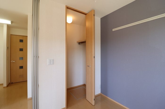 ヴェルドミールＣ 収納つきです。