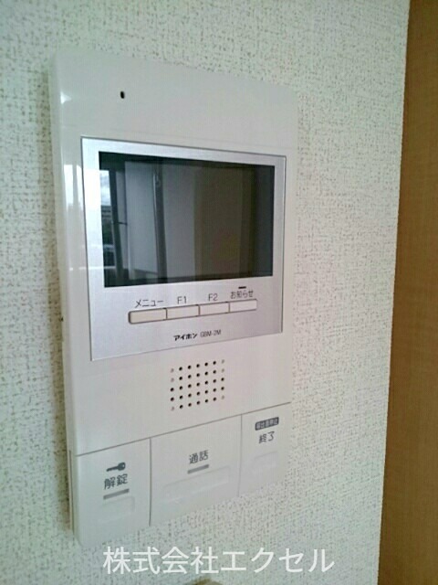 サンリットヴィラ２ モニター付きインターホンです。
