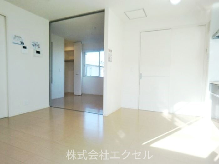 ベルツリー上川原 明るい室内です。