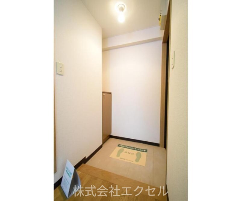 M-1ビル 玄関