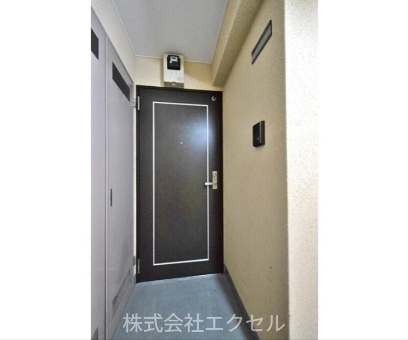 M-1ビル 玄関