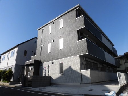 唐木田駅 徒歩11分です。