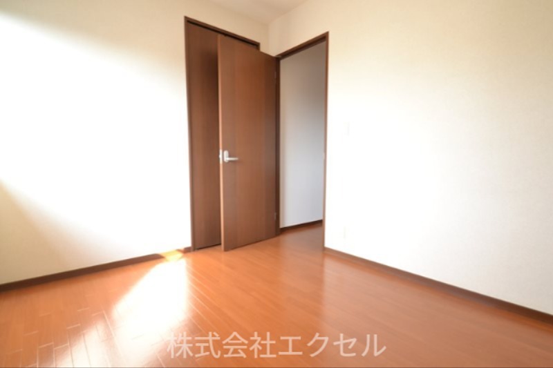 シェモワＡ ベッドルームも日当たり良好です。