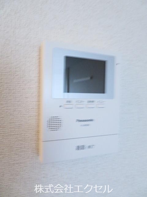 インハーリット モニター付きドアホンで安心です。