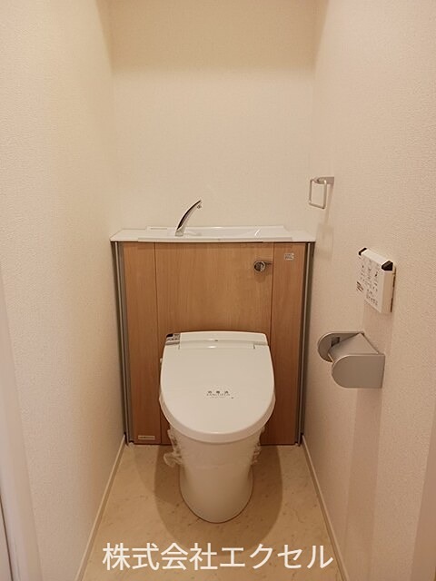 ヴィラサンライズ 温水洗浄便座です。