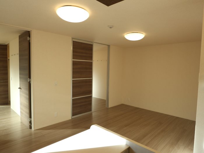 CASAFLORESTA 明るいお部屋です。
