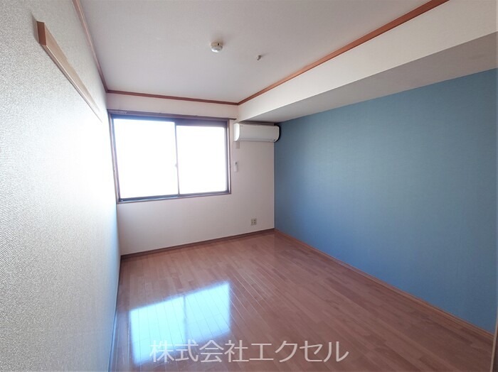 グレースプラザ 洋室2部屋です