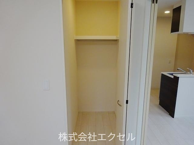 コスモ 収納付きです。