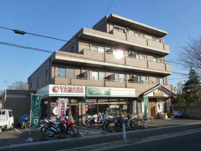 駅から徒歩圏内です。