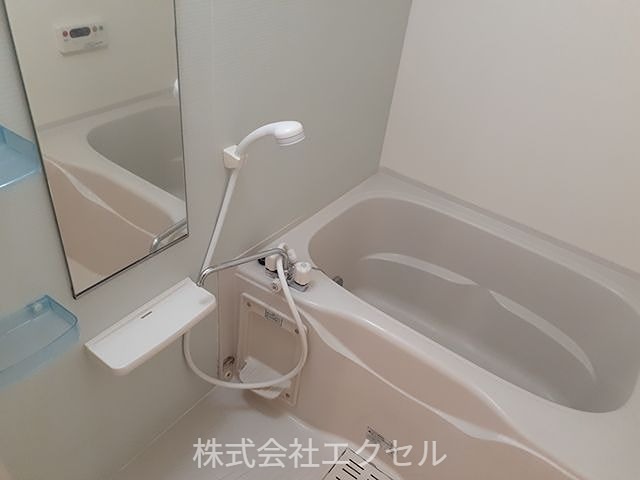 ワンシーダーヒルズ 追い焚き機能のお風呂です。