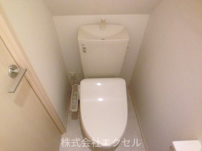 フェリーチェ ウォシュレット完備です。