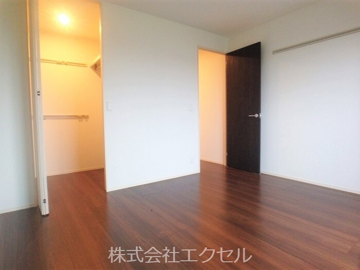 フェリーチェ 2階に洋室2部屋です