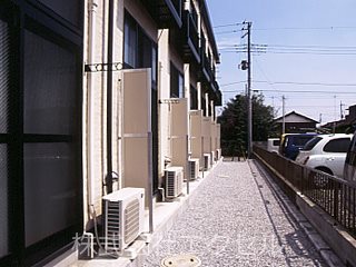 レオパレスエミネンス壱番館 南向きです。
