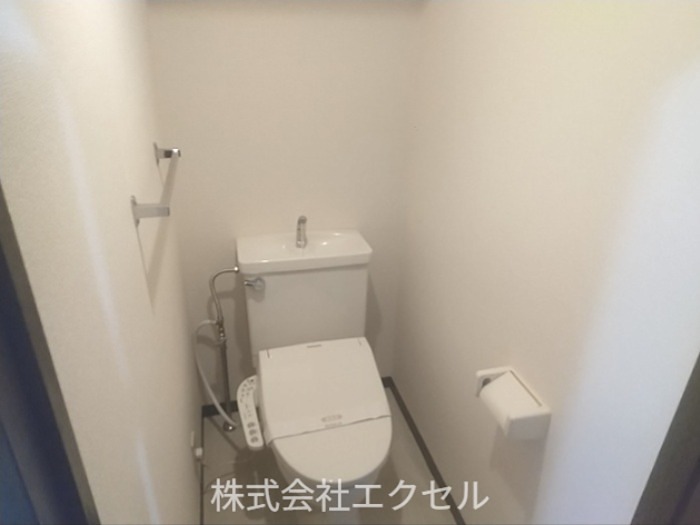 サニーハイツ村野 温水洗浄便座です。