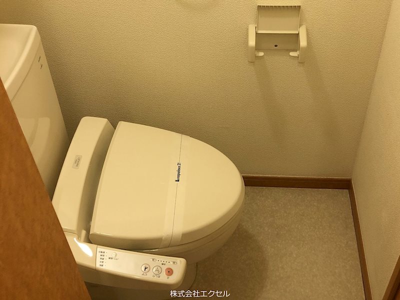 レオパレスカーサアベニュー4 温水洗浄便座です。