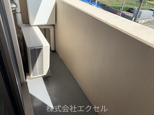 リヤン 南面向きで日当たり良好なバルコニーです。