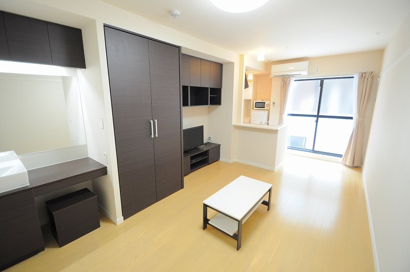 ミランダファルコナー2 明るいお部屋です。