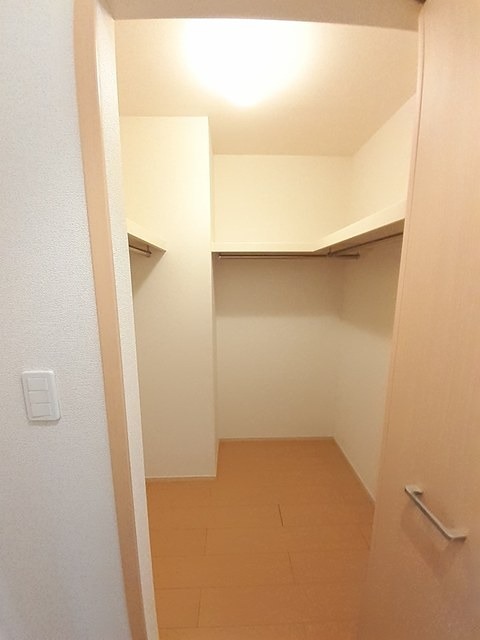 サンミルキ２ ウォークインクローゼットです。